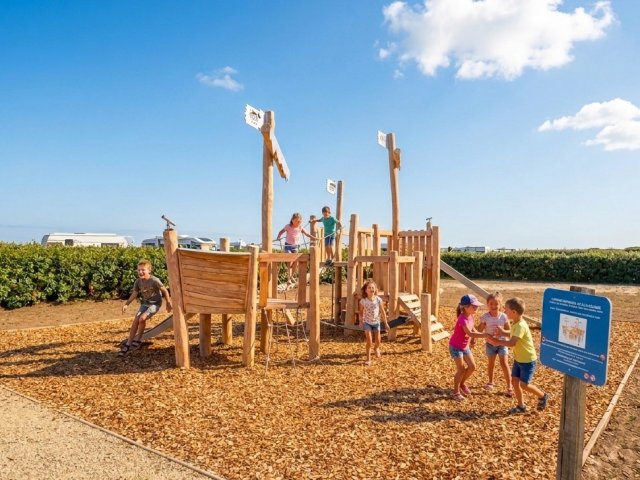 aire de jeux pour enfants